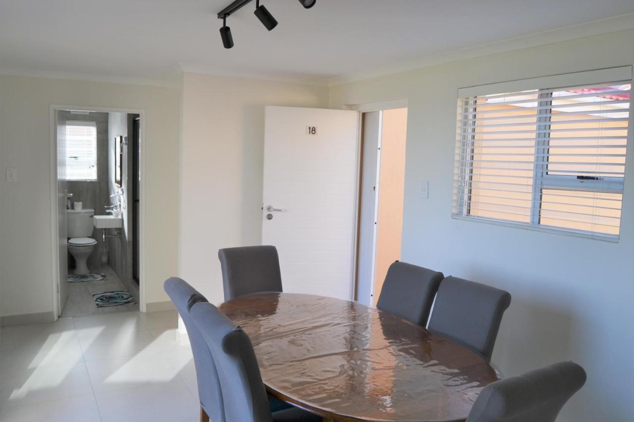 Hermanus Beach Club - Le Maree House 18 Екстериор снимка